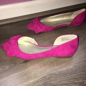 Pink bow flats